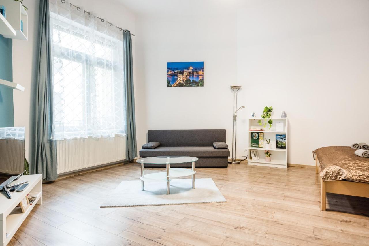 Ferienwohnung Downtown Tranquility Budapest Exterior foto