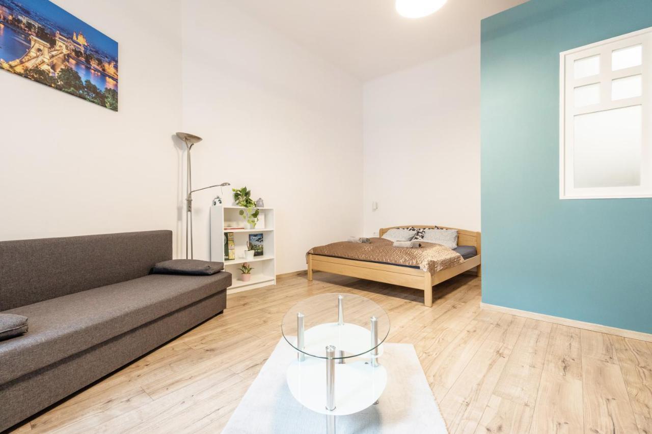 Ferienwohnung Downtown Tranquility Budapest Exterior foto